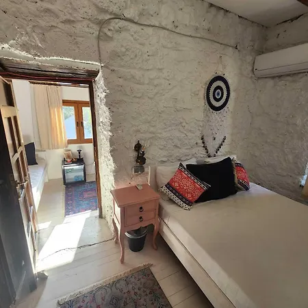 فندق Kapela Tas Alacati *