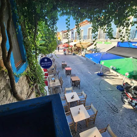 Kapela Taş Alaçatı Hotel